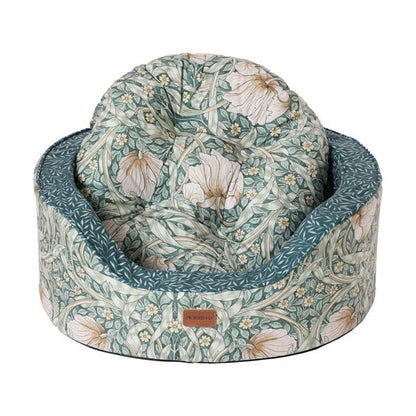 Morris & Co Pimpernel and Lily Leaf Oval Bed